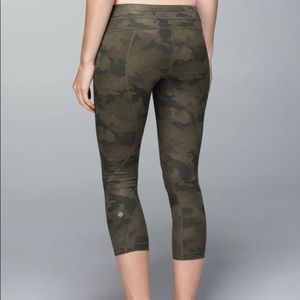 lululemon Run: Inspire Crop II *All Luxtreme